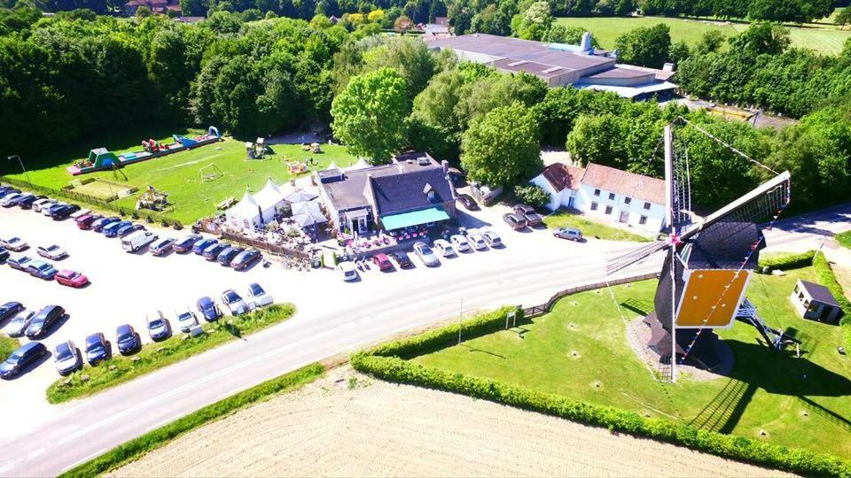Molenaarswoning Beek  Exterior foto